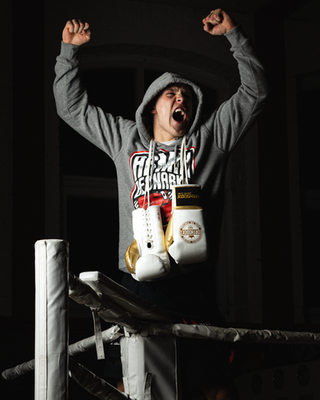 BLUZA Z KAPTUREM ARMIA BEDNARKA GREY